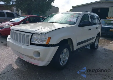 2005 Jeep Grand Cherokee Laredo z USA, uszkodzony, nr VIN 1J4GR48K45C697383